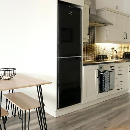 The Padora Apartment Portrush Bagian luar foto