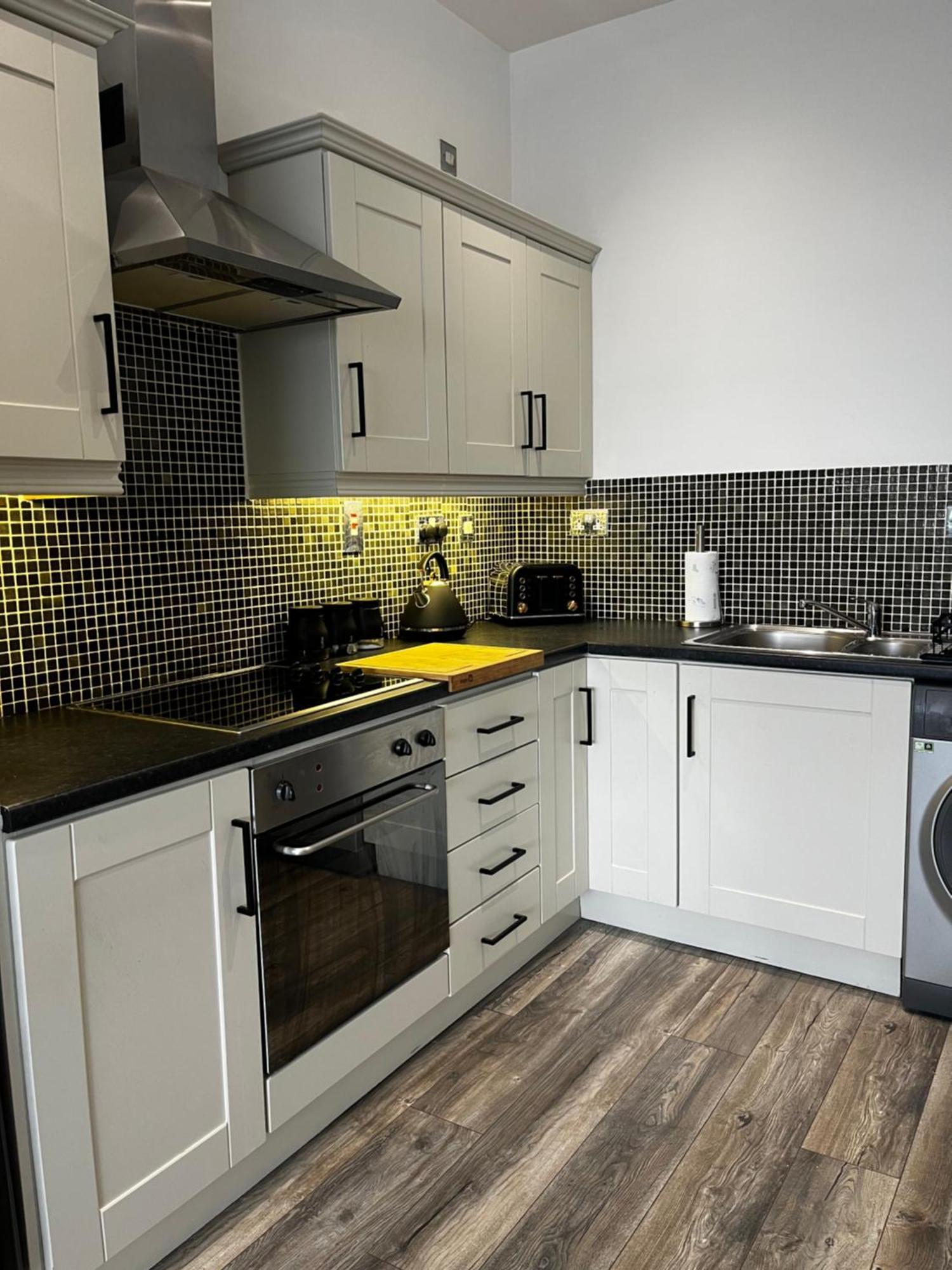 The Padora Apartment Portrush Bagian luar foto
