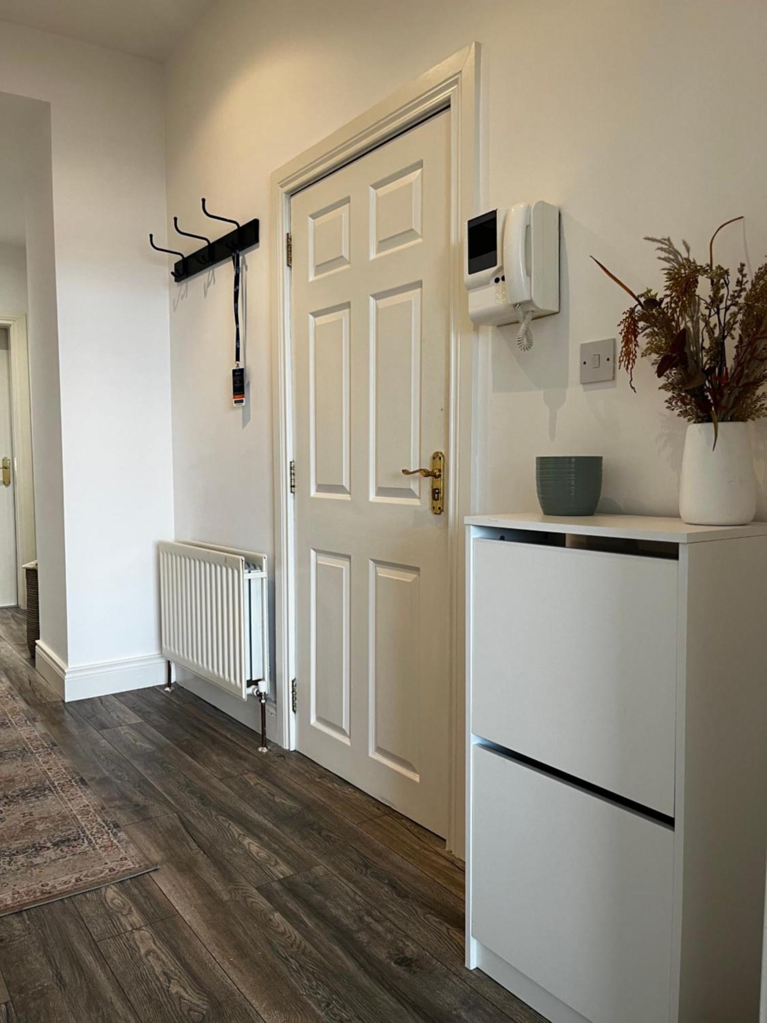 The Padora Apartment Portrush Bagian luar foto